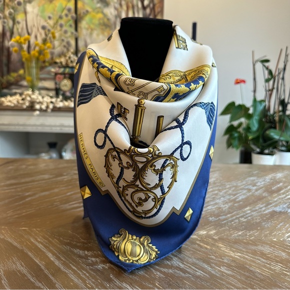 Authentic Hermes Scarf - Picture 3 of 12